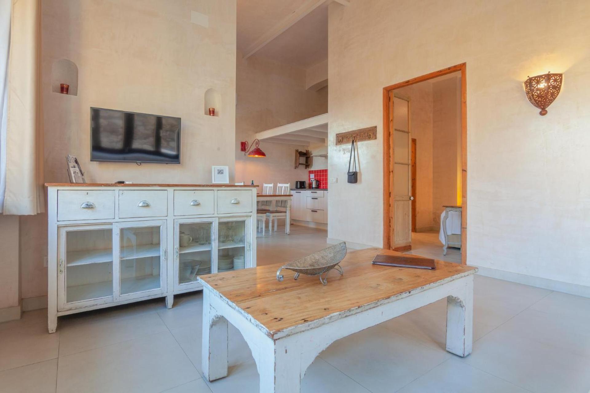 La Residencia Tarifa